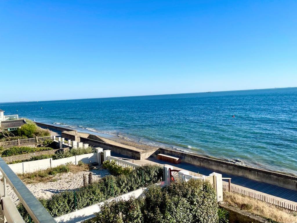 Large Studio Direct Access To The Beach Pornichet Exteriér fotografie